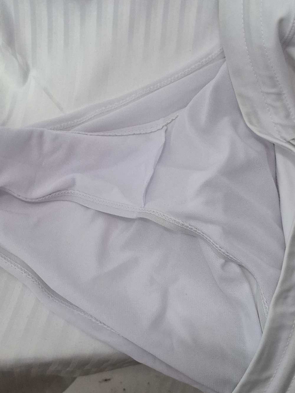 Women’s White Athletic Drawstring Layered Shorts-ChinFun Large NWT - Picture 6 of 6